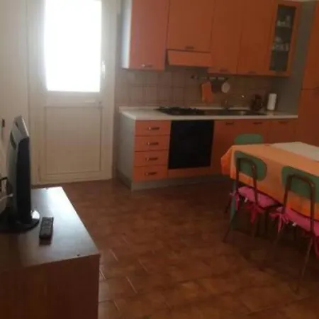 Casa Accogliente E Centrale A Due Passi Dal Mare * Calasetta